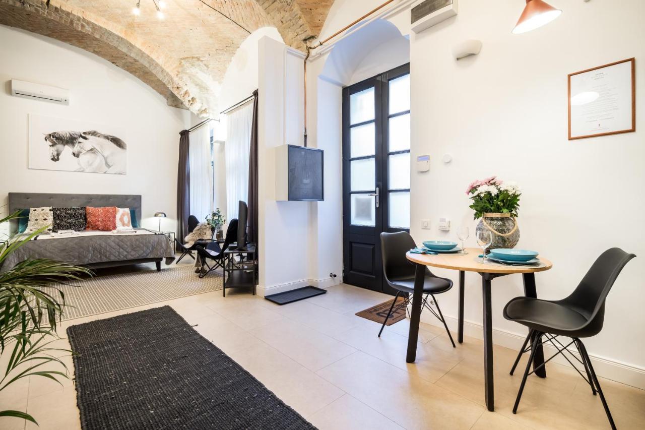 Urban Stable Luxury Apartments Budapest Kültér fotó
