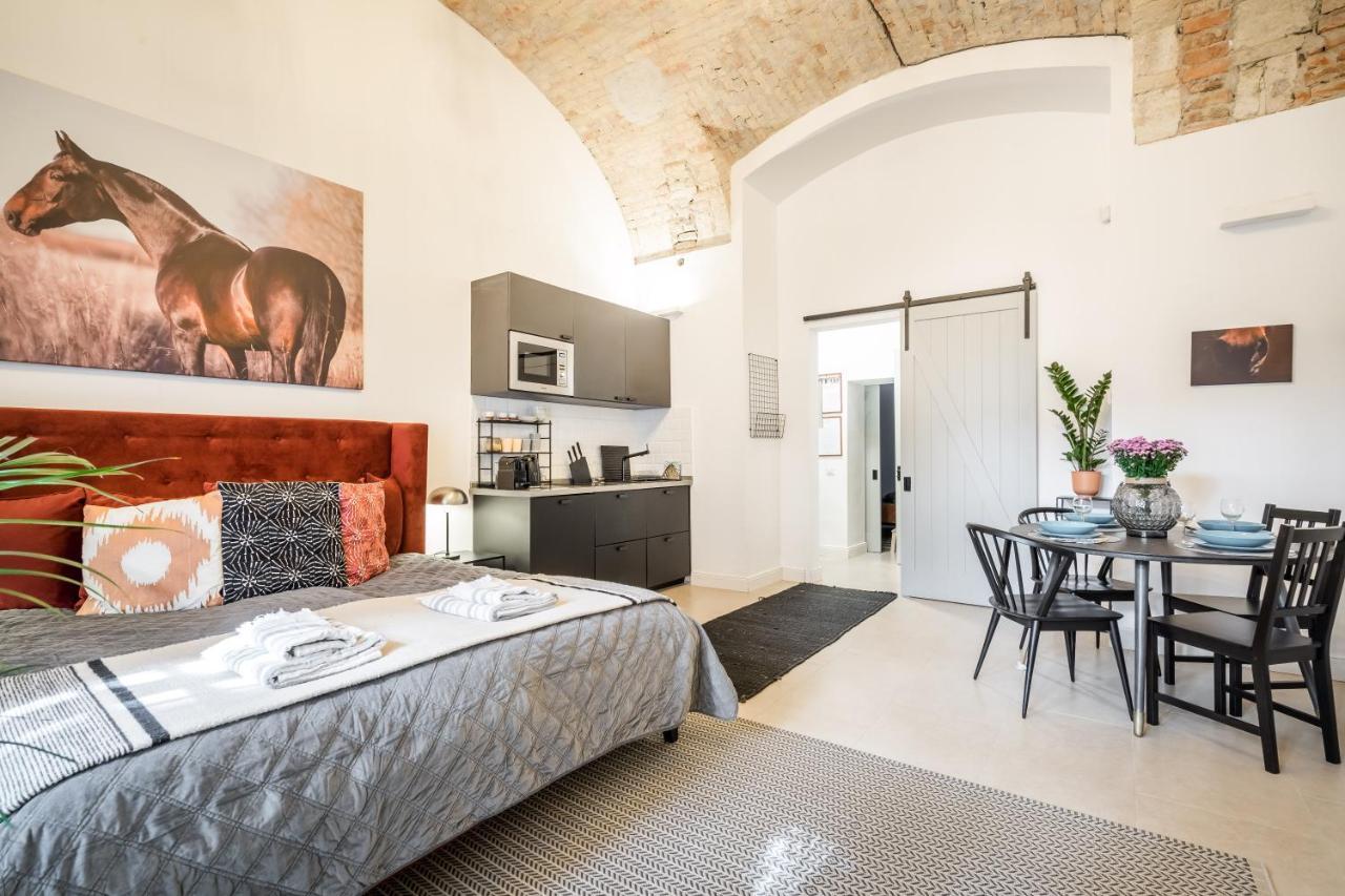 Urban Stable Luxury Apartments Budapest Kültér fotó