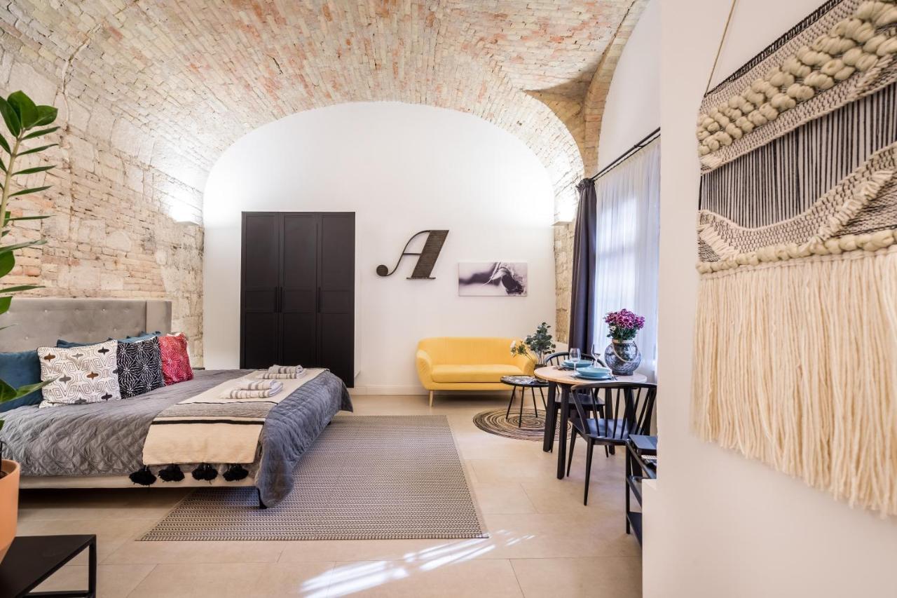 Urban Stable Luxury Apartments Budapest Kültér fotó
